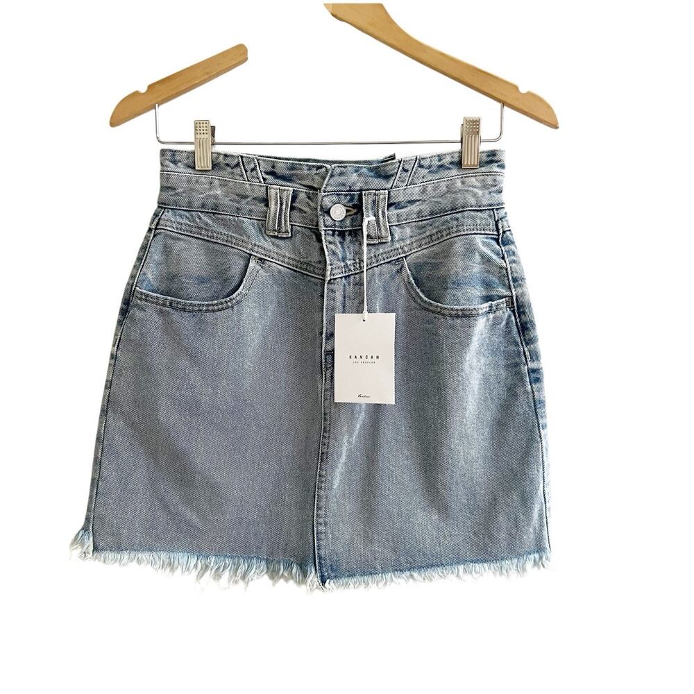 KanCan Denim High Rise Mini Skirt NWT Light Wash Cotton Size Medium Casual Chic